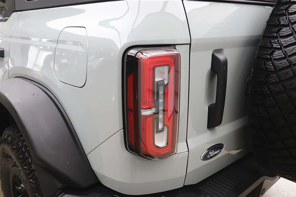 Ford Bronco, 2024 27