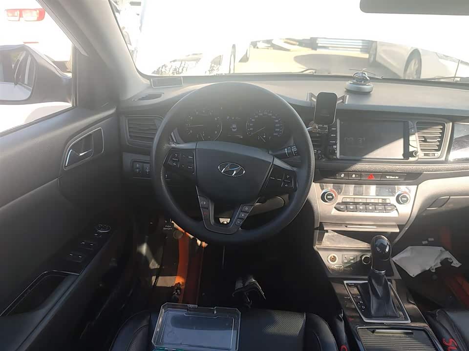 Hyundai Name picture