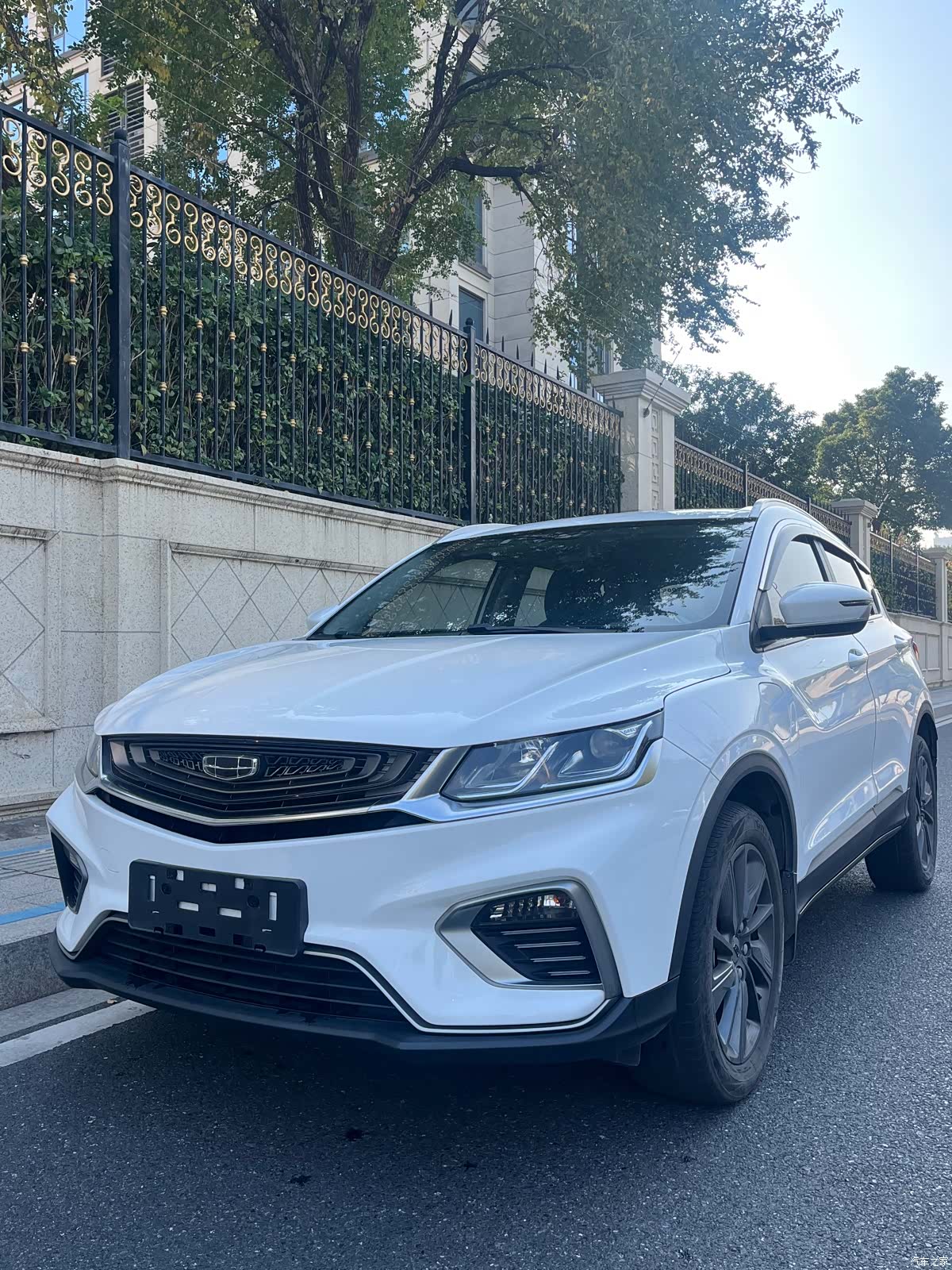 Geely Coolray, 2021 1