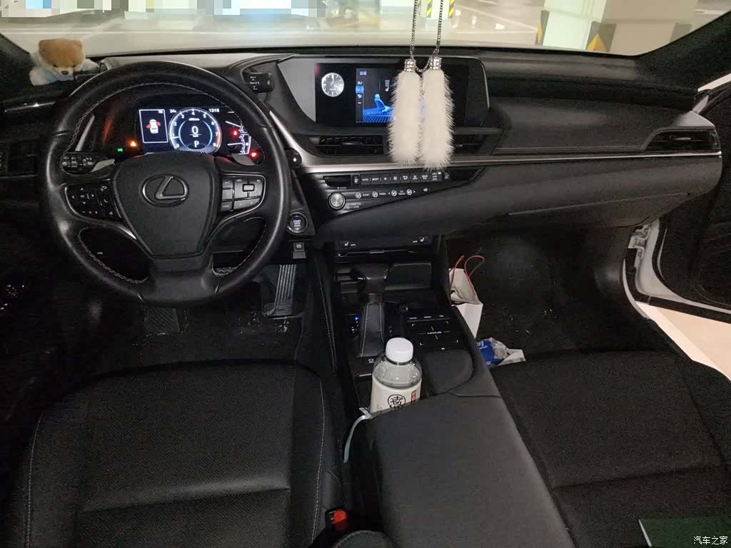 Lexus ES, 2020 13