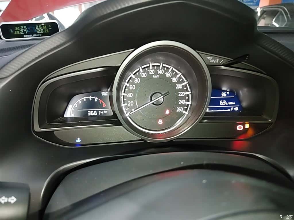 Mazda Mazda3, 2019 12