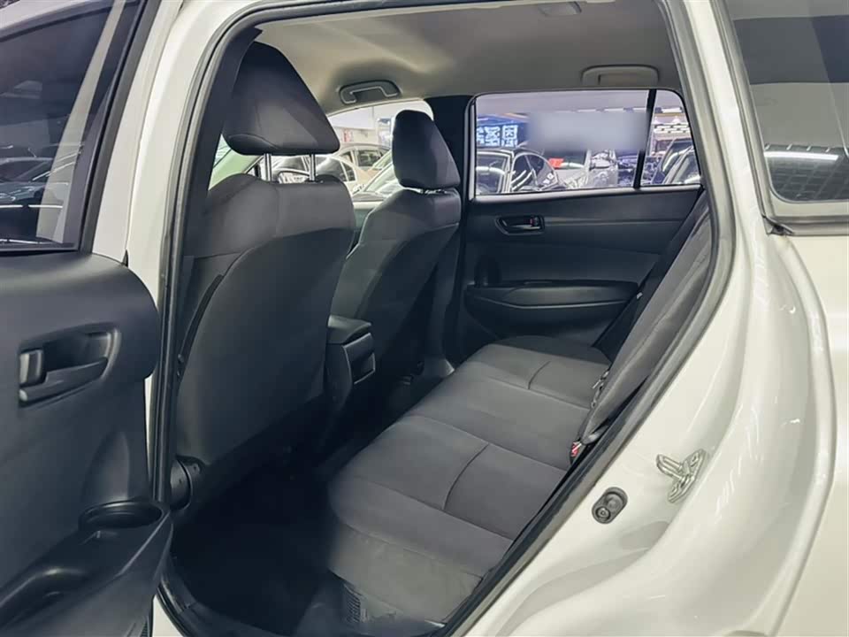 Toyota Corolla Sharp amplifier