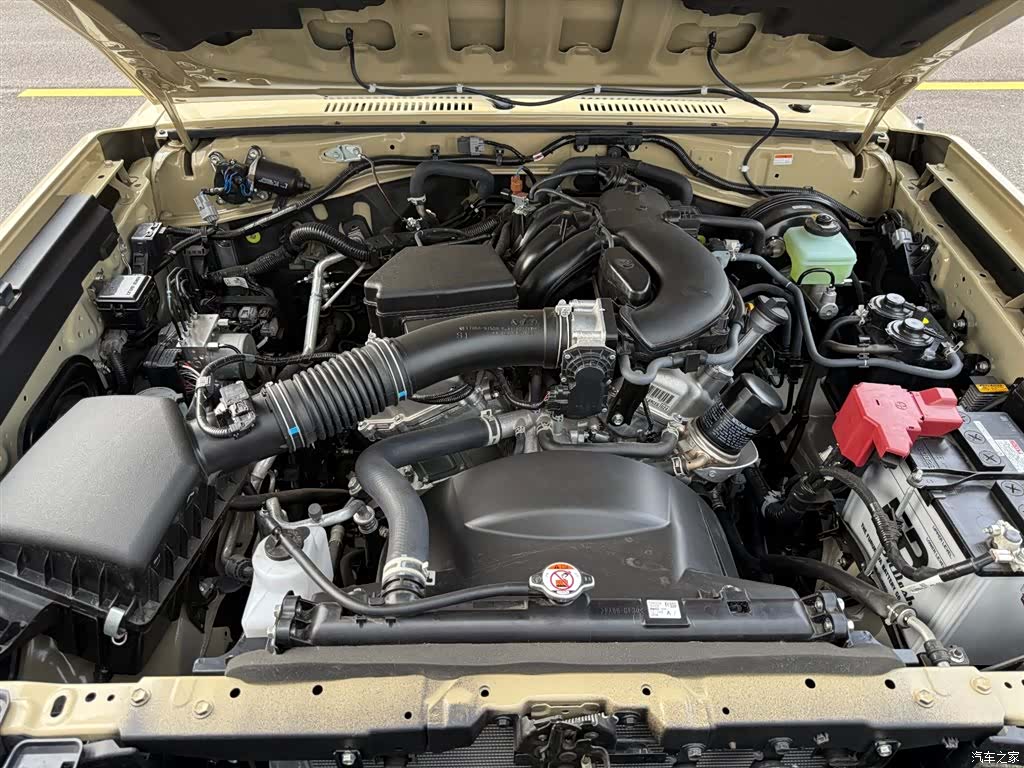 Toyota Land Cruiser, 2026 32