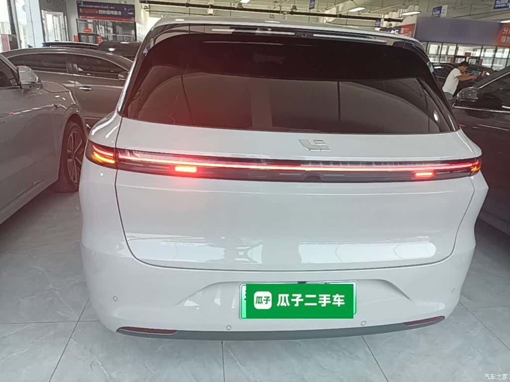Li Auto L6, 2024 6
