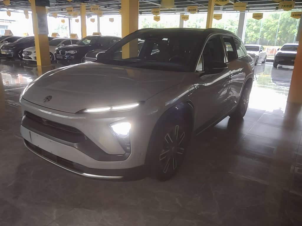 NIO ES6