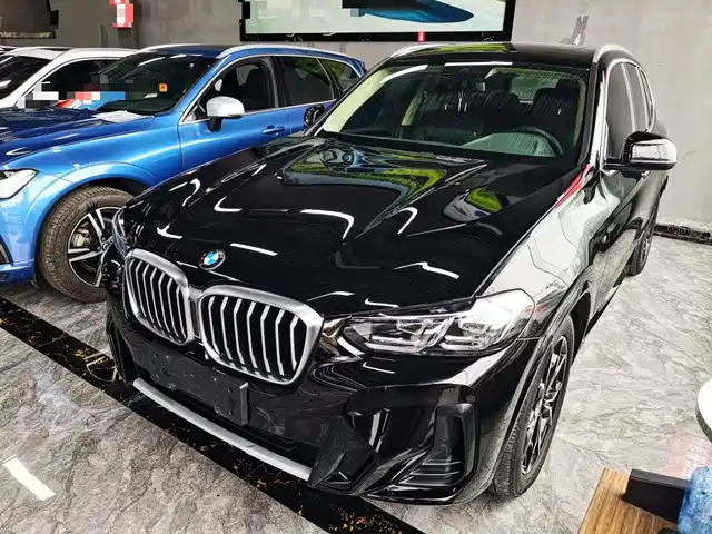 BMW X3 2021 — купить из Китая под заказ