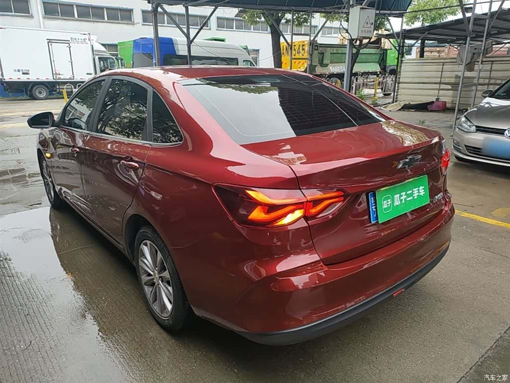 Chevrolet 320, 2022 все фото