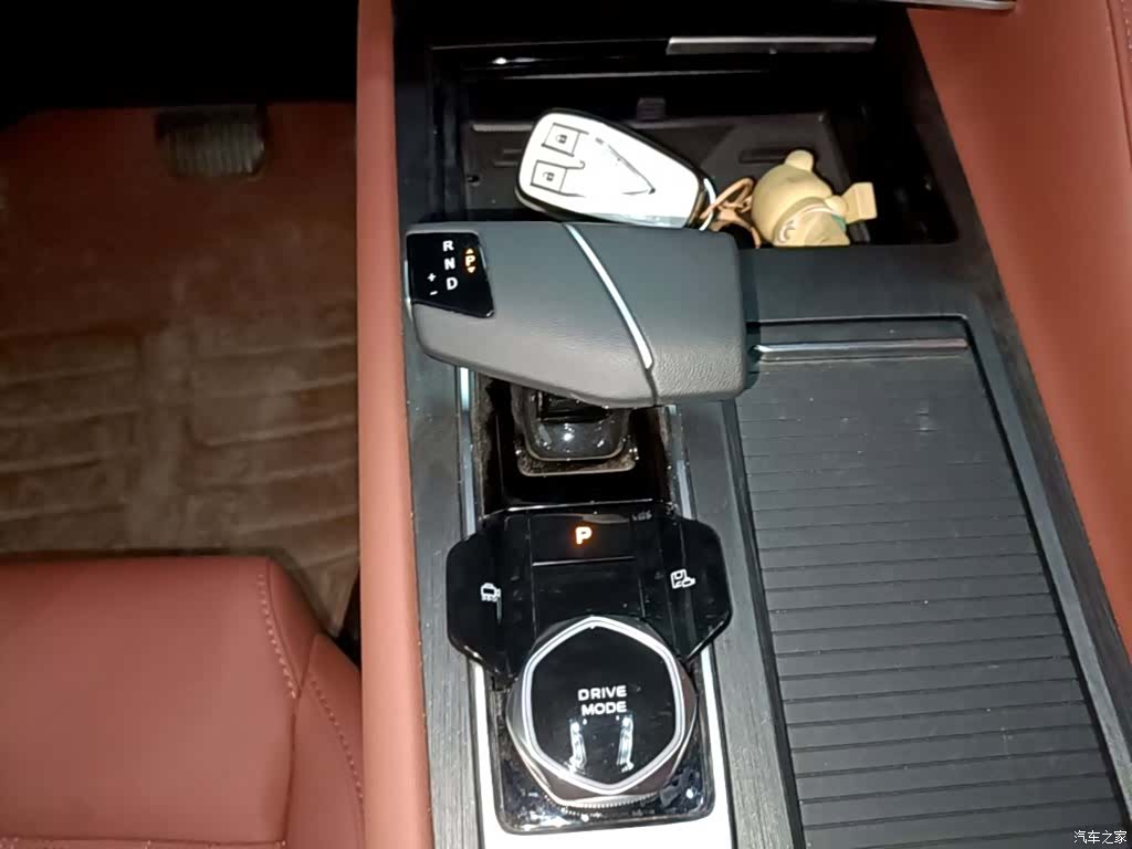 Changan CS75, 2025 10