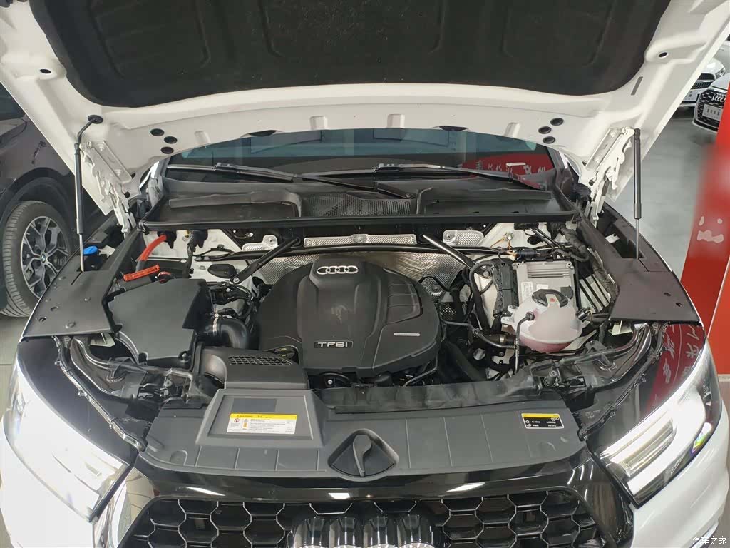 Audi Q5L, 2019 20