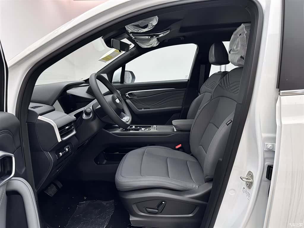Geely Haoyue, 2026 12