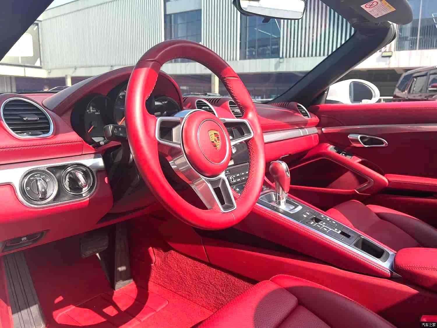 Porsche Boxster, 2018 4