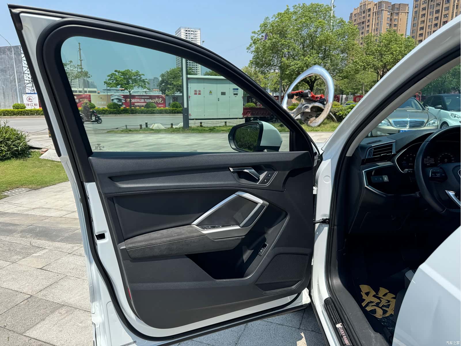 Audi Q3, 2019 11