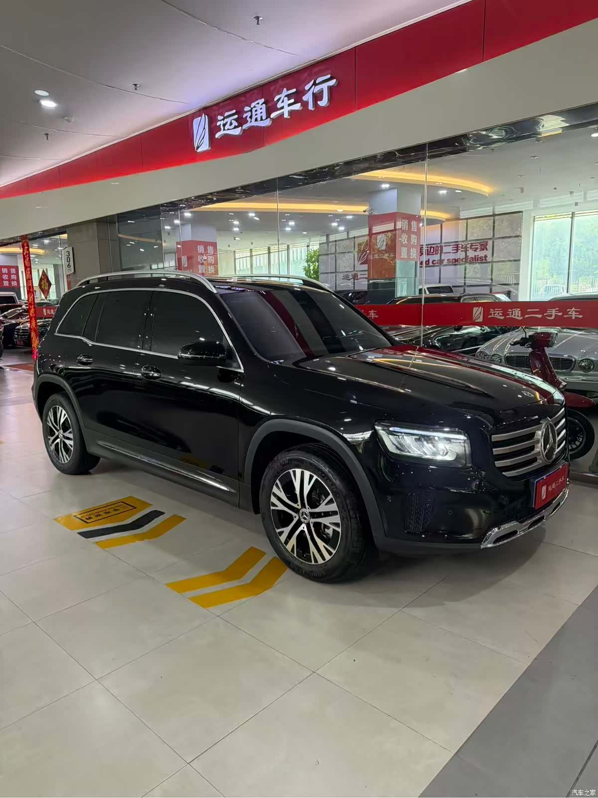 Mercedes-Benz GLB, 2025 2