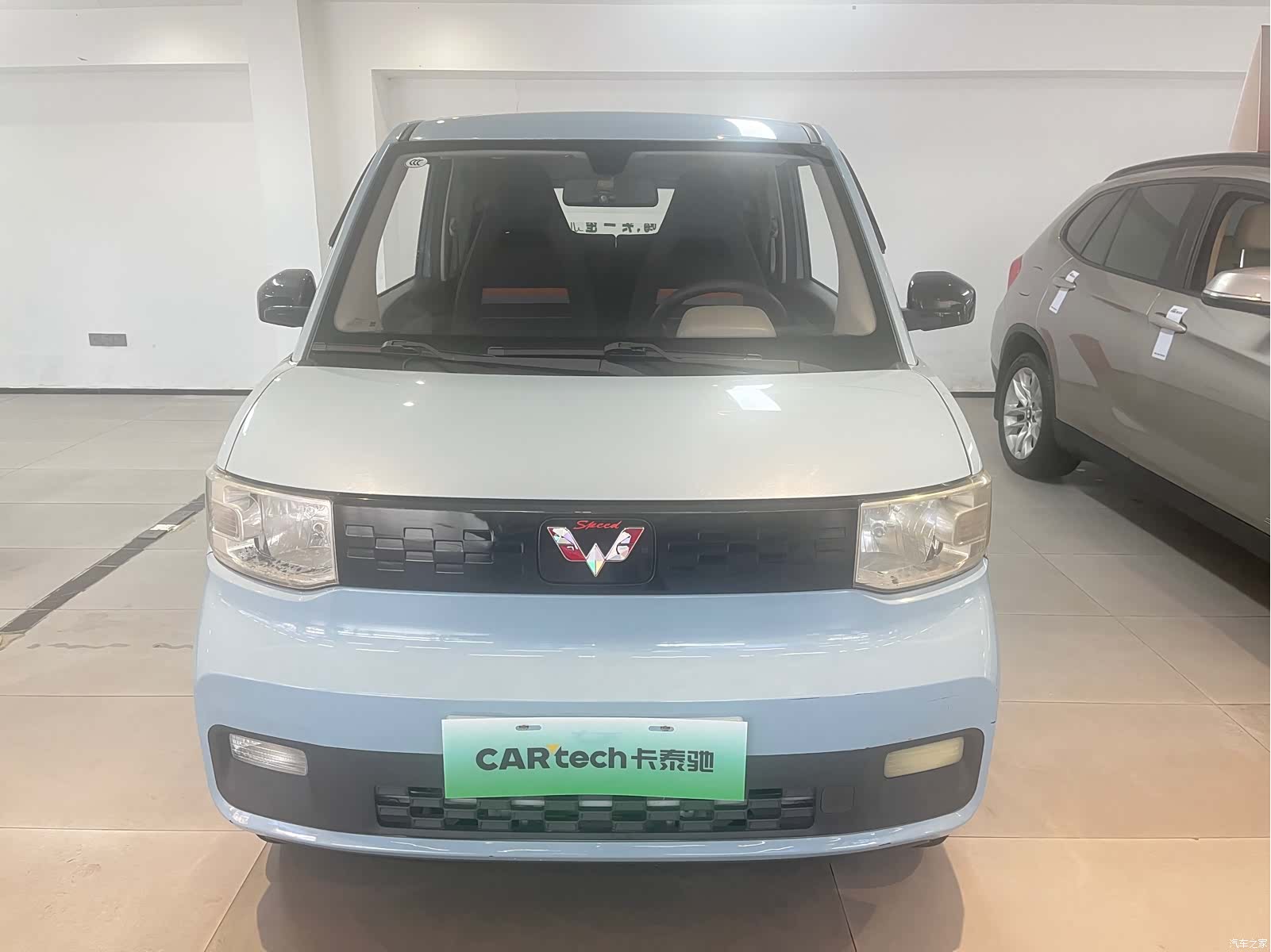 Wuling MINIEV, 2020 2