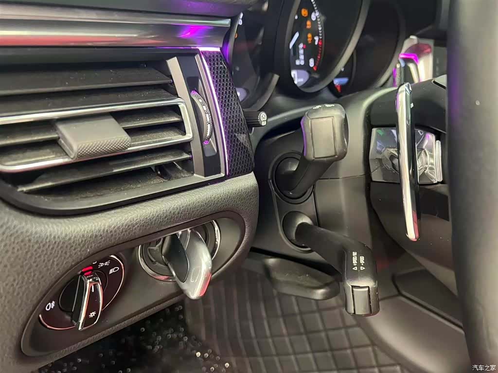 Porsche Macan, 2024 26