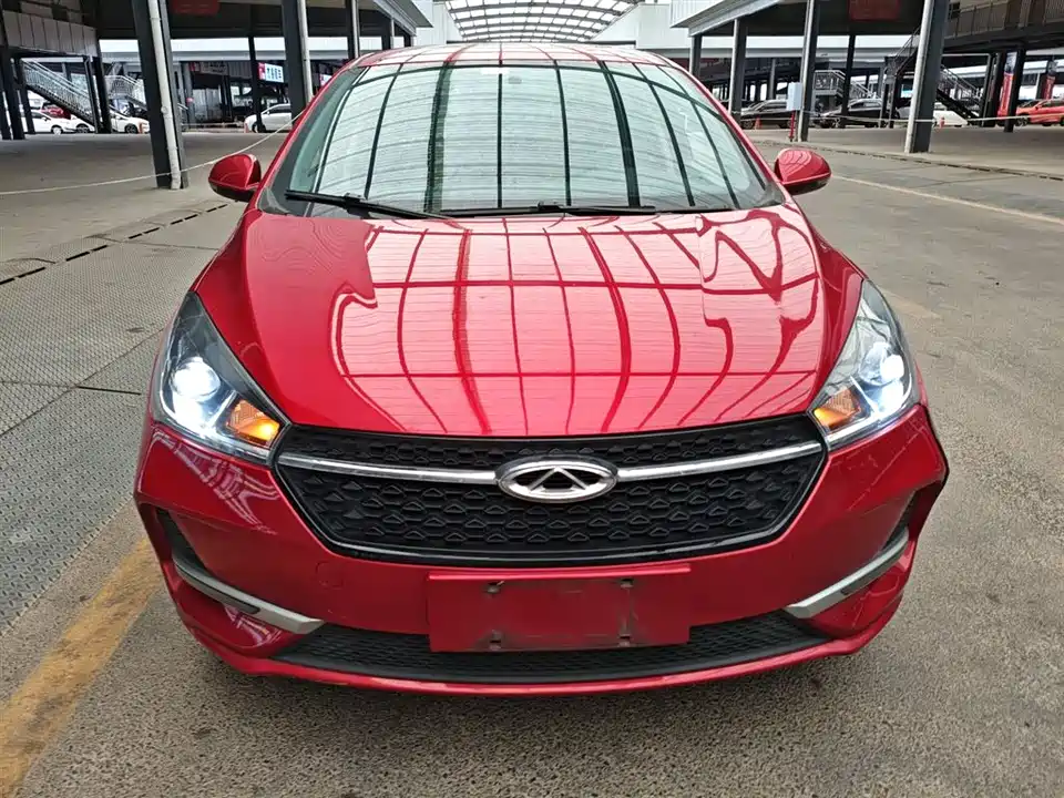 Chery Arrizo 5