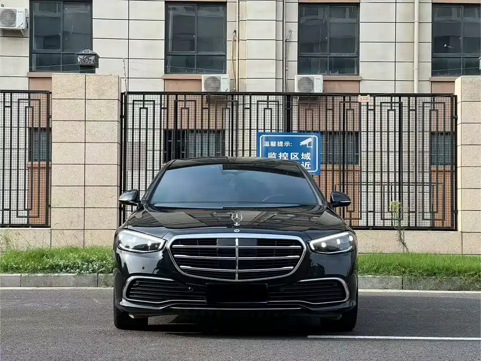 Mercedes-Benz S-class Mercedes-Benz S-class
