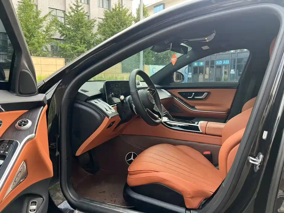 Mercedes-Benz S-class Mercedes-Benz S-class