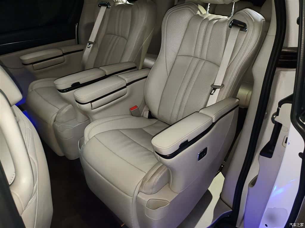 Buick GL8, 2022 17