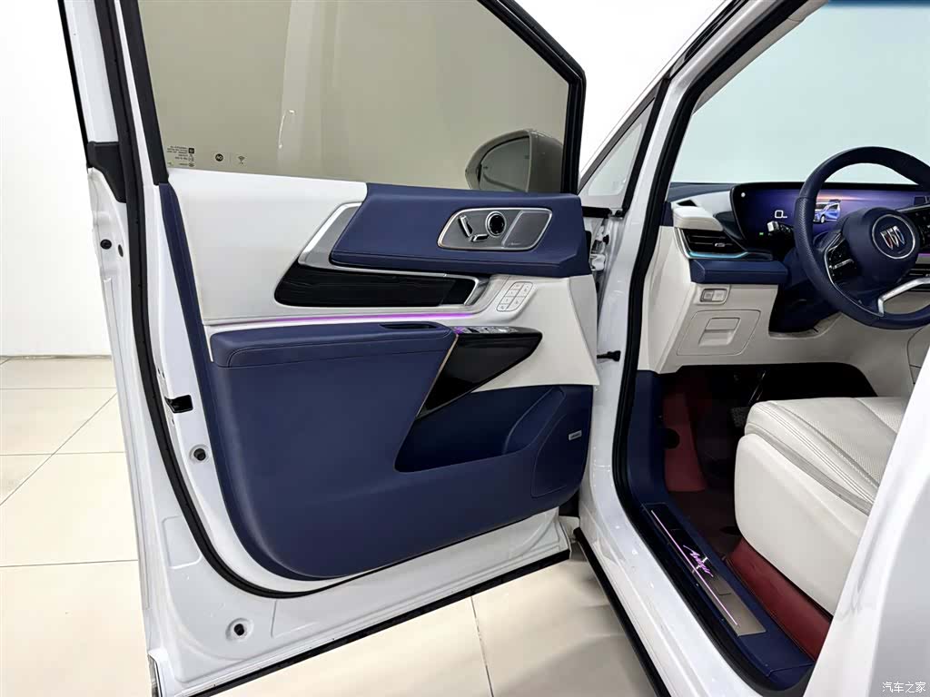 Buick Century, 2023 8