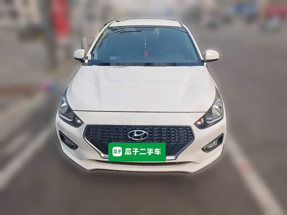 Hyundai Rena