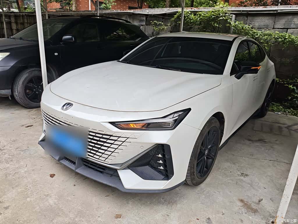 Changan UNI-V, 2022 2