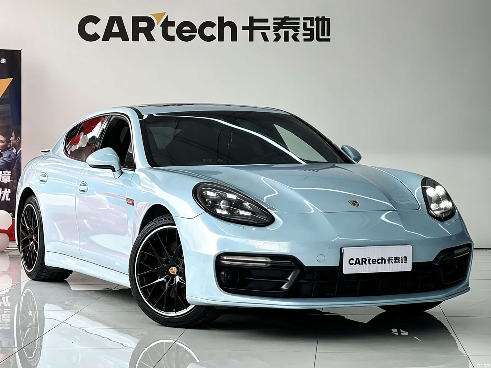 Porsche Panamera, 2010 3