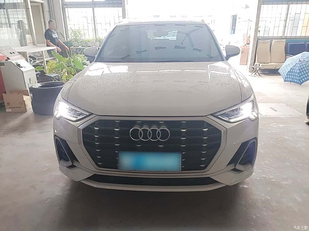 Audi Q3, 2021 3