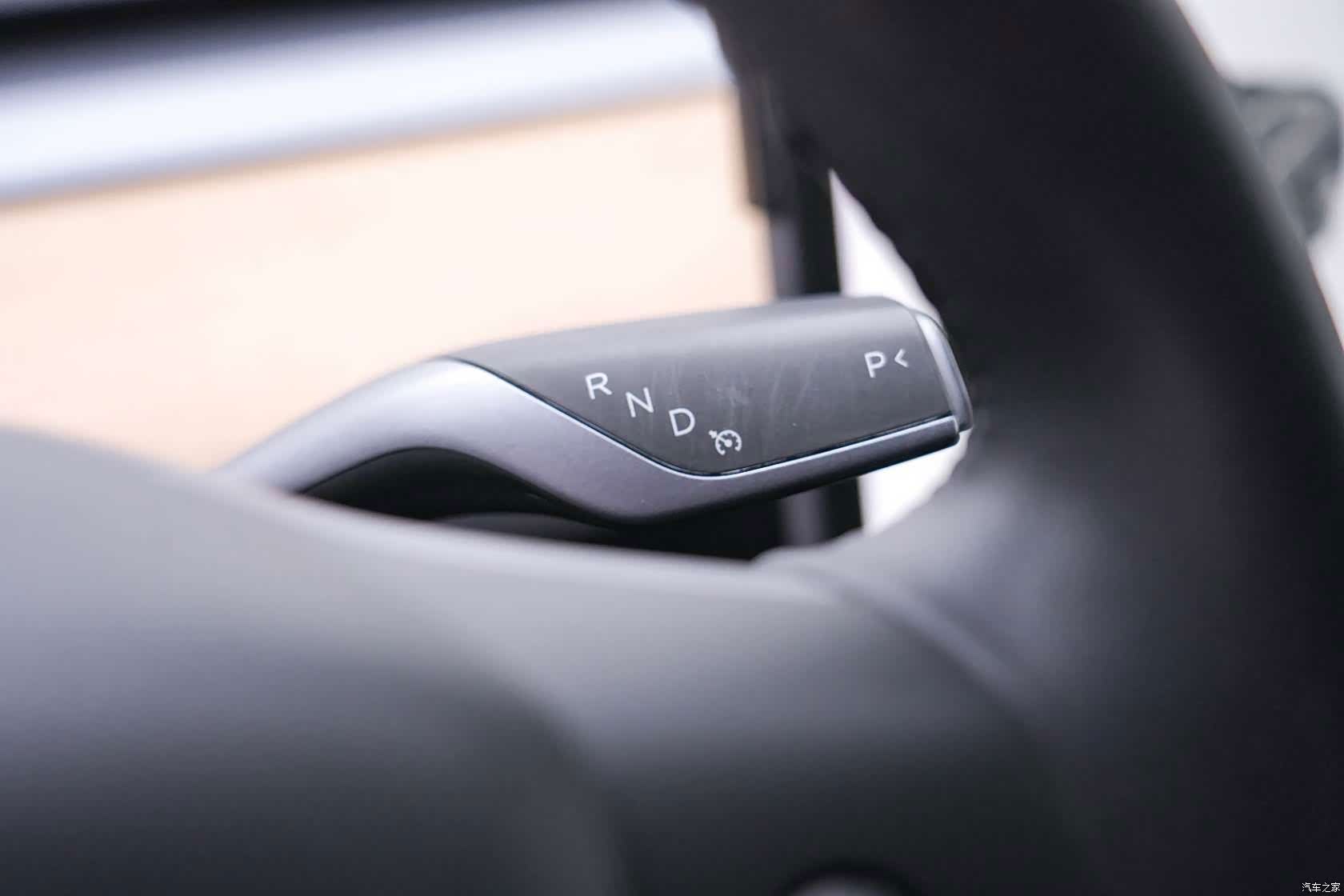 Tesla Model 3, 2020 13