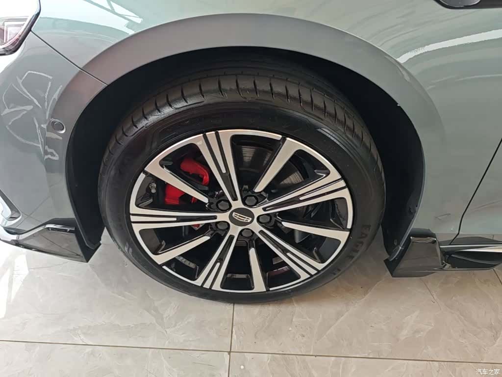 Geely Preface, 2025 23