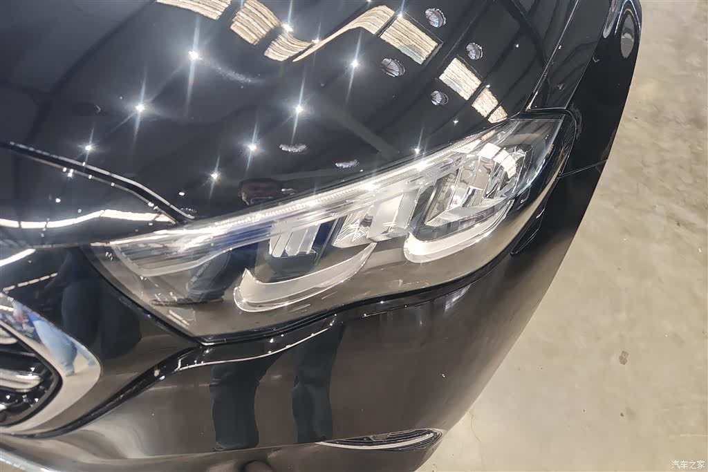 Mercedes-Benz E-Class, 2024 все фото