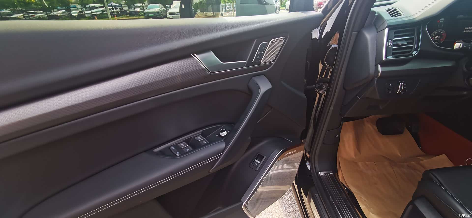 Audi Q5L, 2023 12