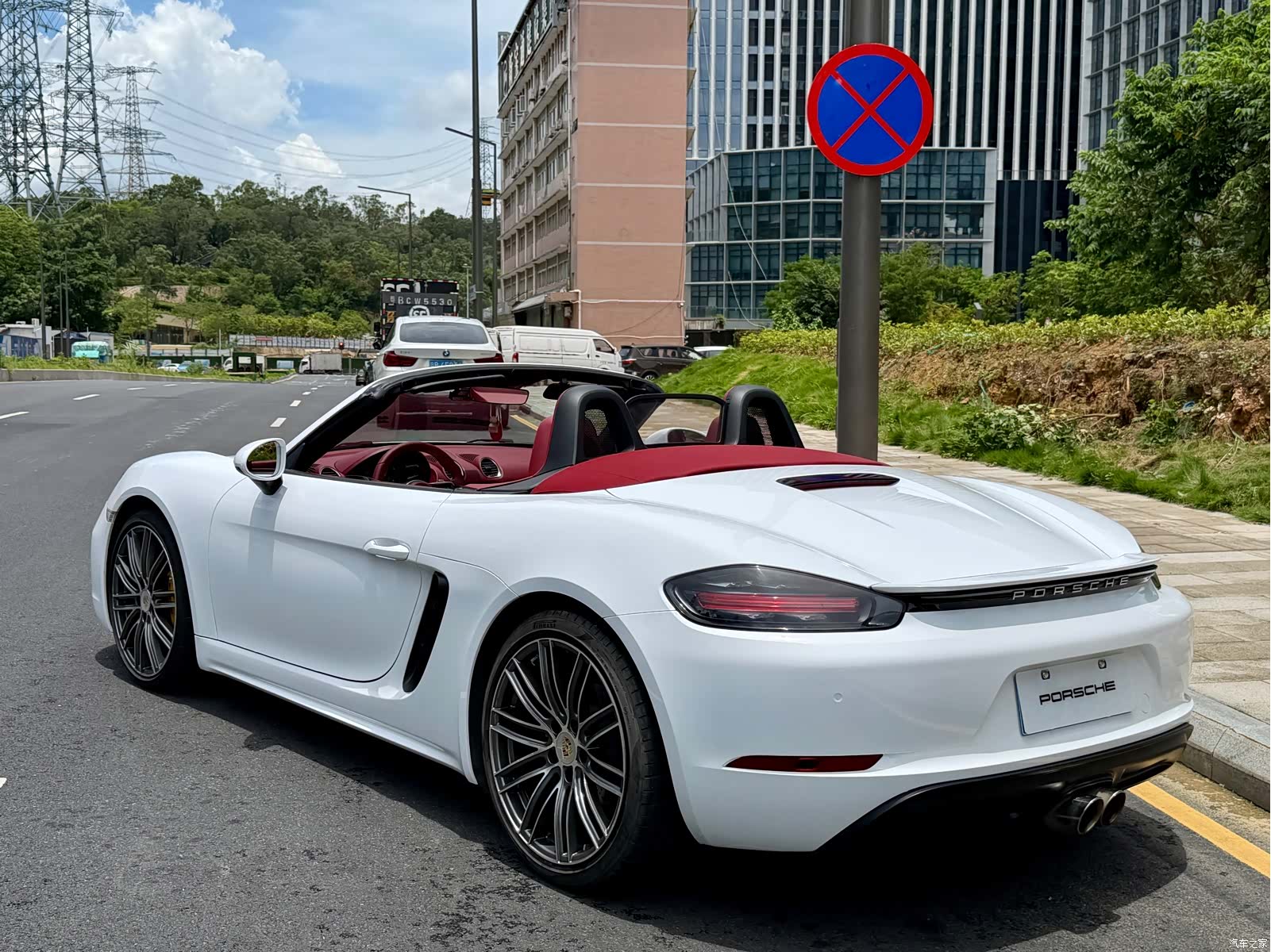Porsche Boxster, 2018 19