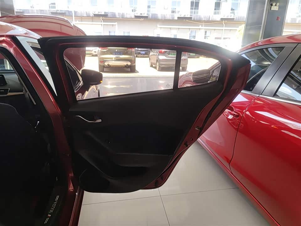Mazda 3 Angkesaila Mazda 3 Angkesaila