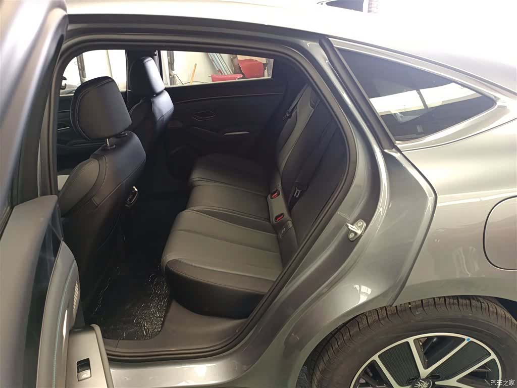 BYD Qin, 2025 17