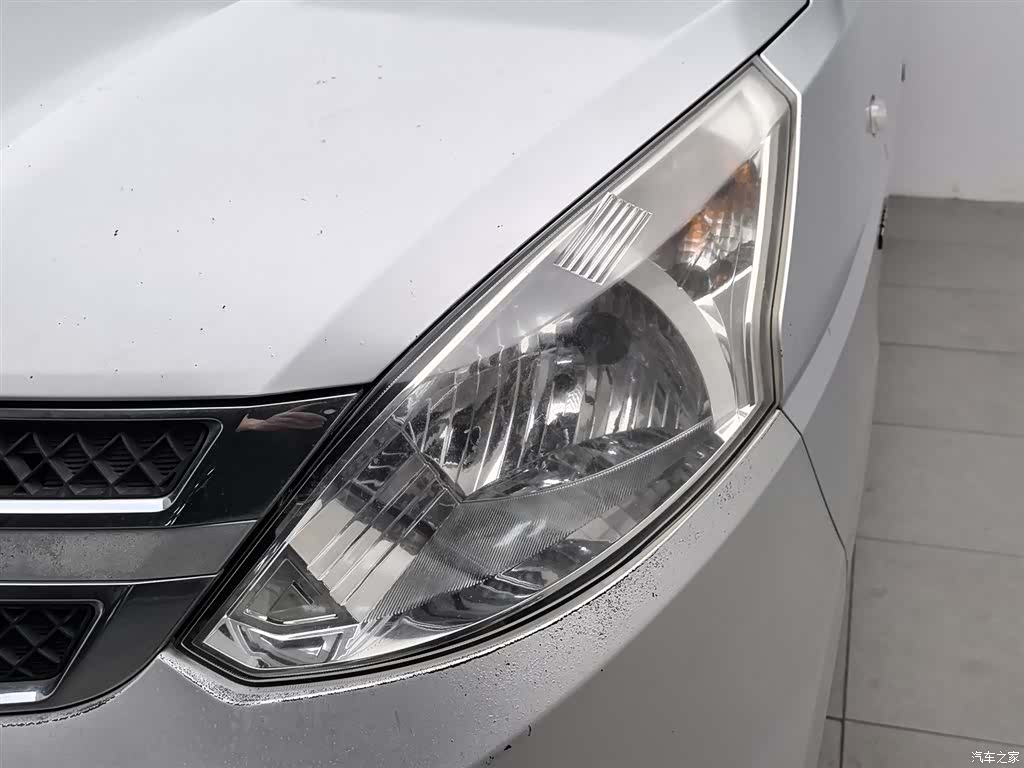 Wuling V, 2016 7