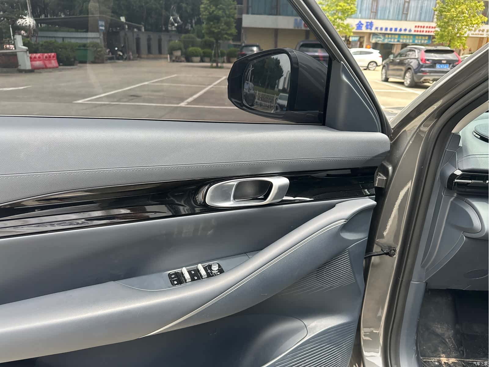 Geely Galaxy E5, 2024 10
