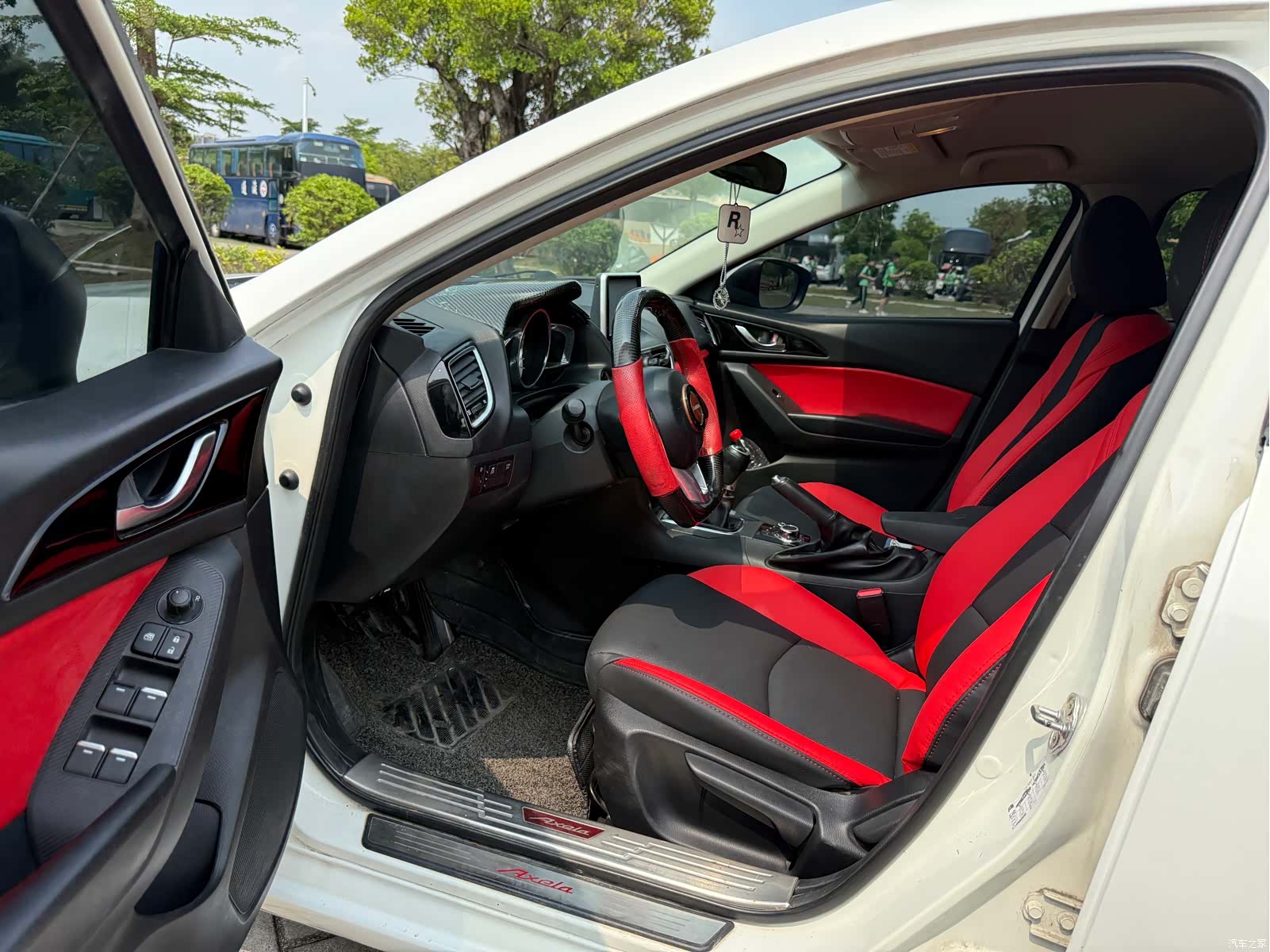 Mazda Mazda3, 2016 10
