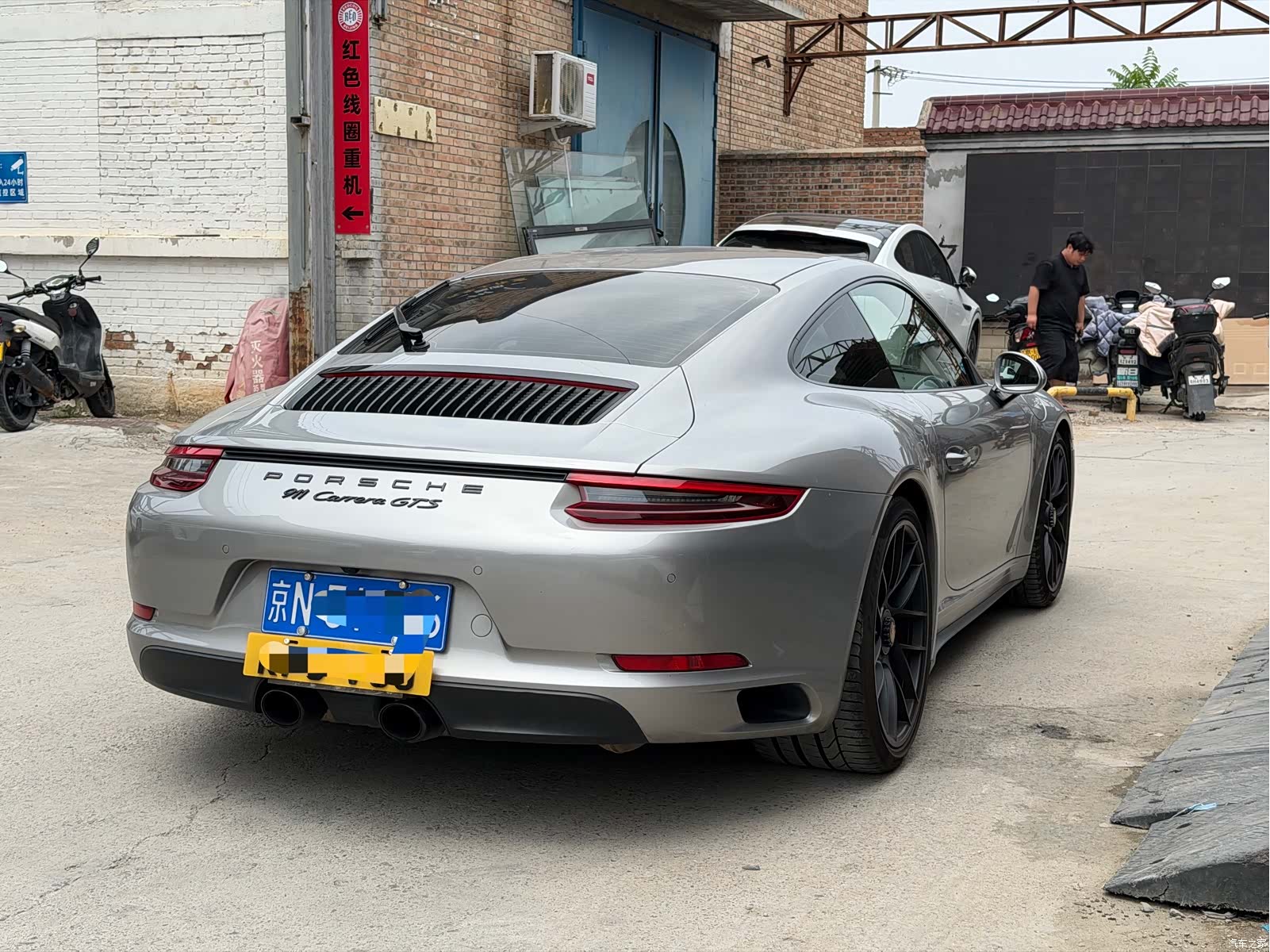 Porsche 911, 2018 6