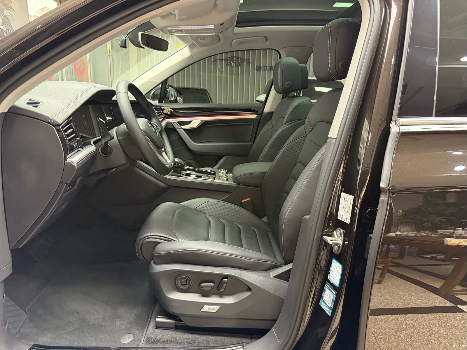 Volkswagen Touareg, 2019 13