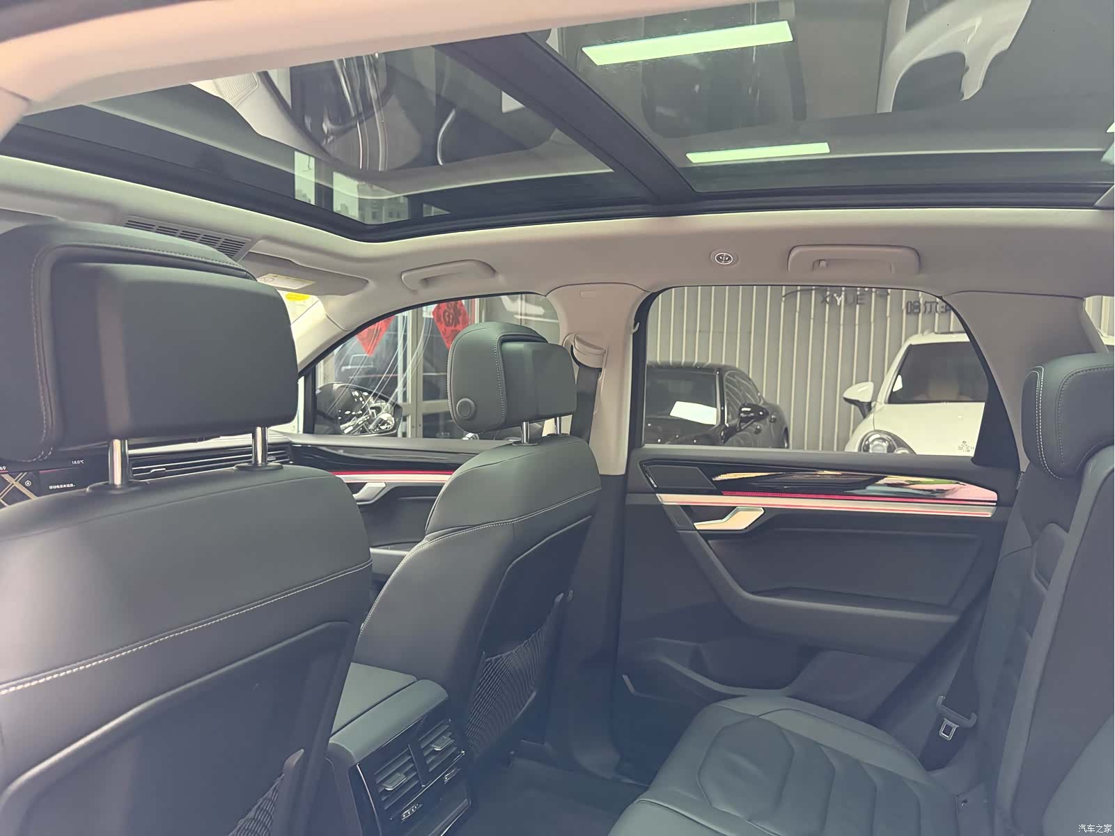 Volkswagen Touareg, 2019 22