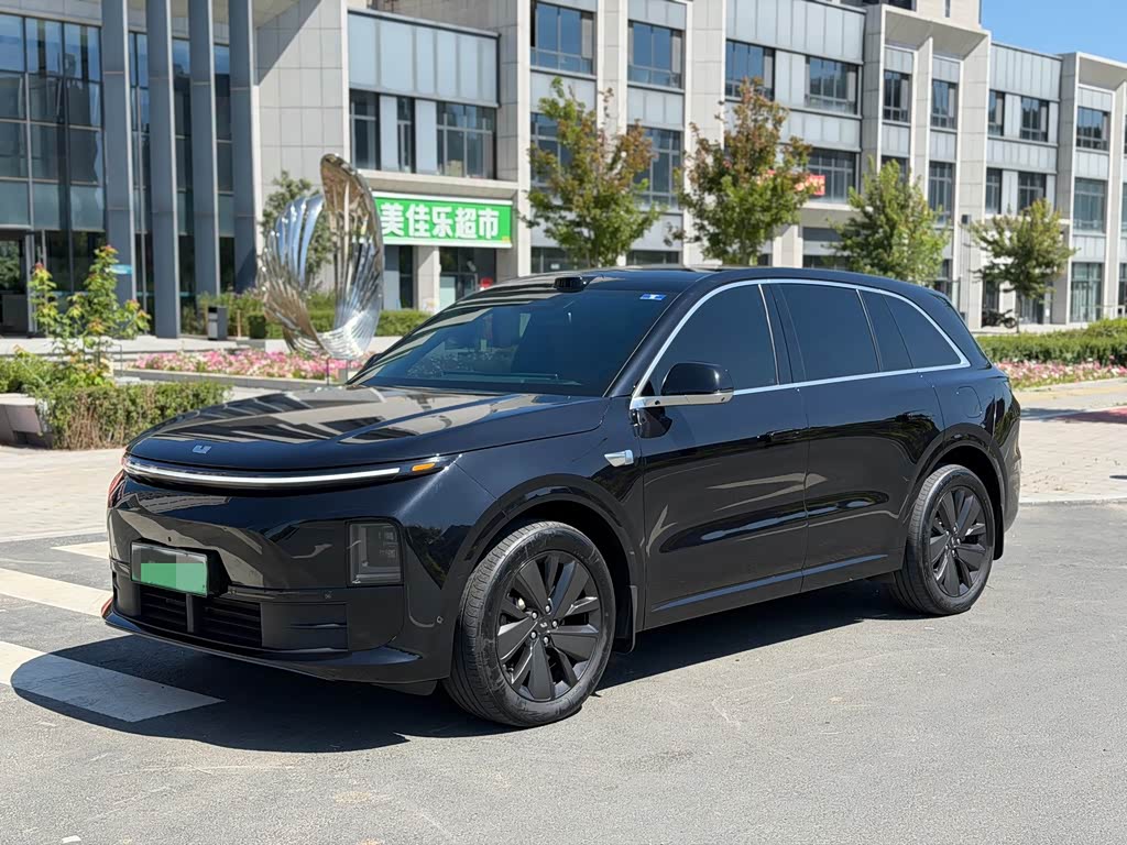 Li Auto L6
