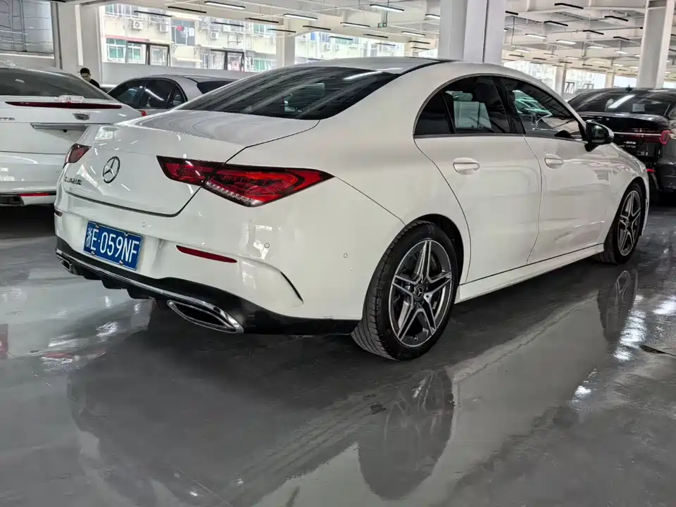 Mercedes-Benz CLA