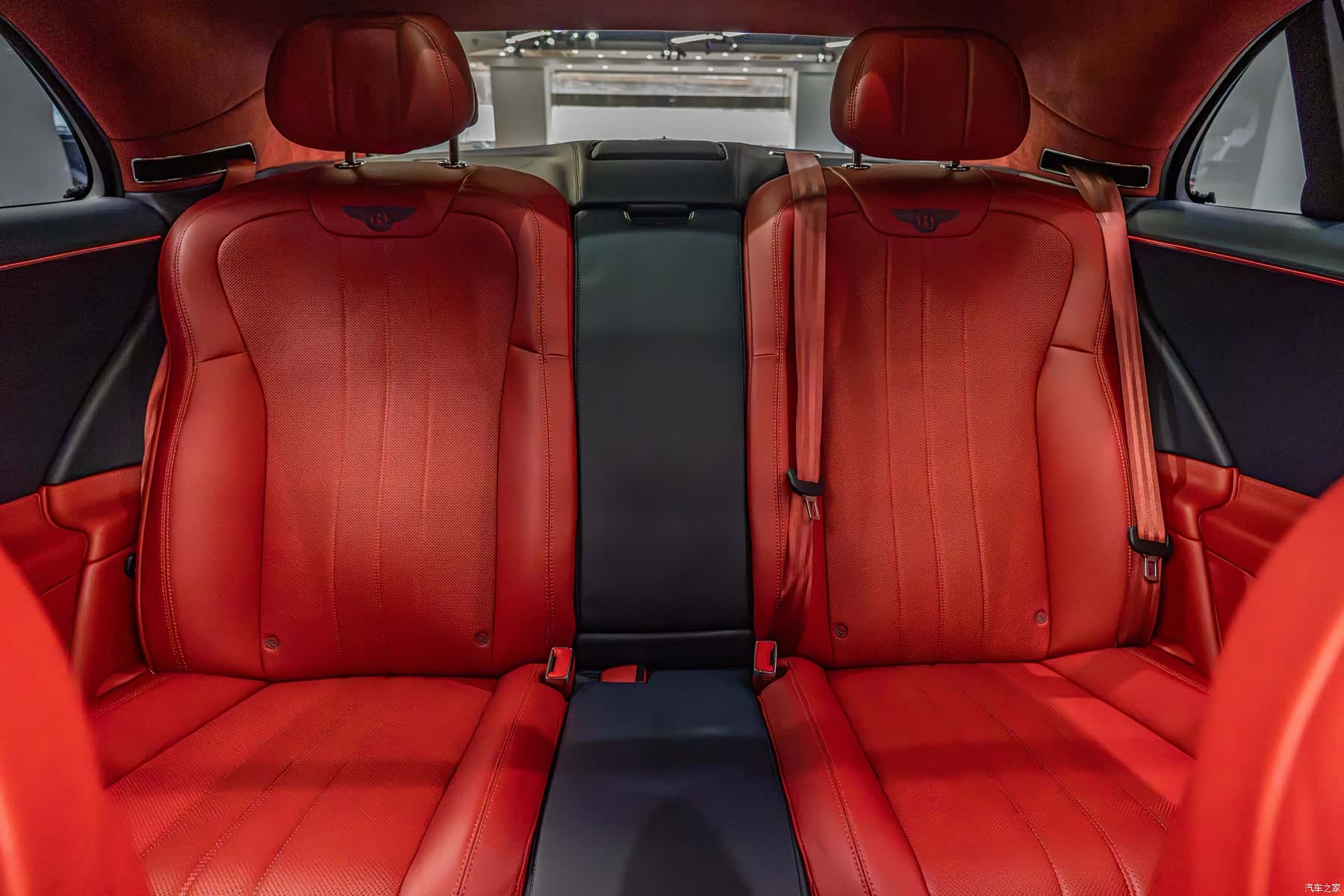 Bentley Flying Spur, 2021 9