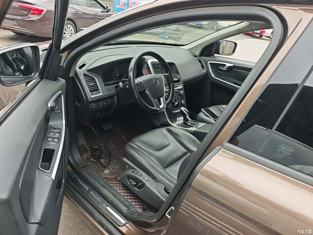 Volvo XC60, 2014 16