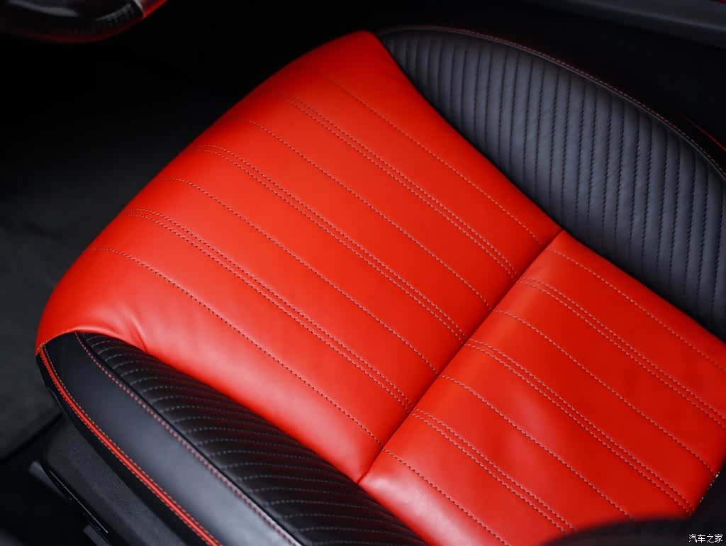 MG AMG, 2017 32