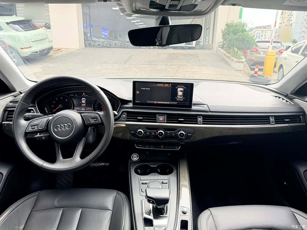 Audi A4L, 2019 8