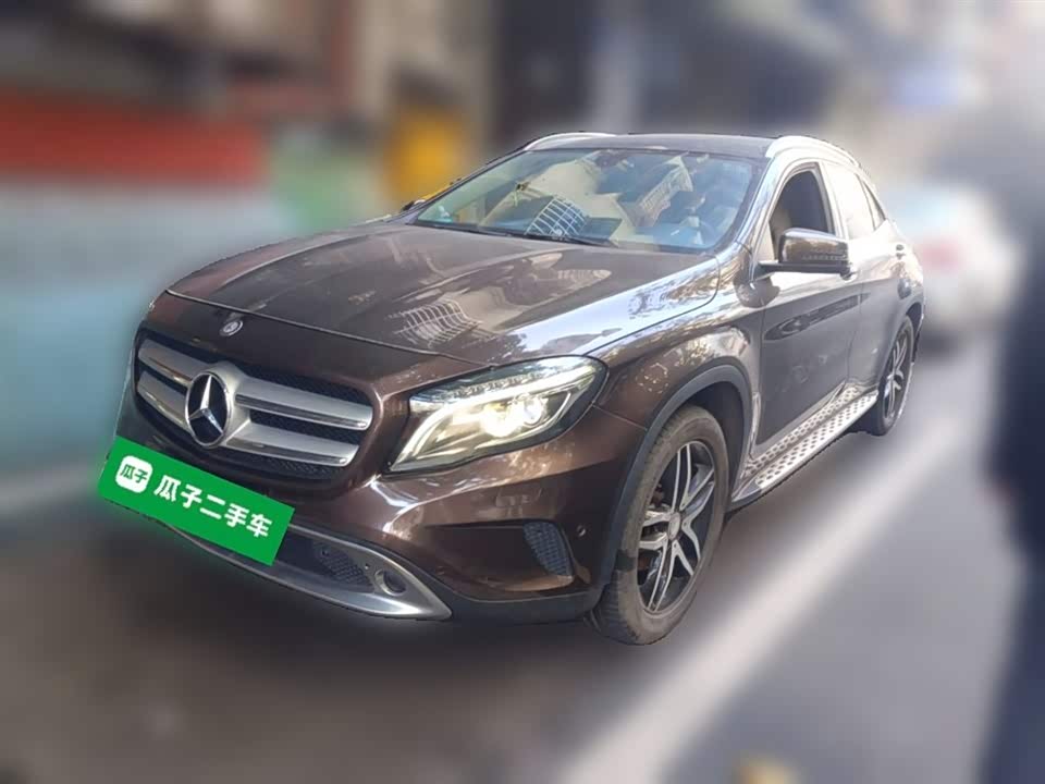 Mercedes-Benz GLA