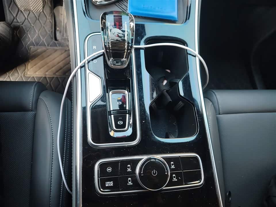 JAC Refine Ruifeng RF8