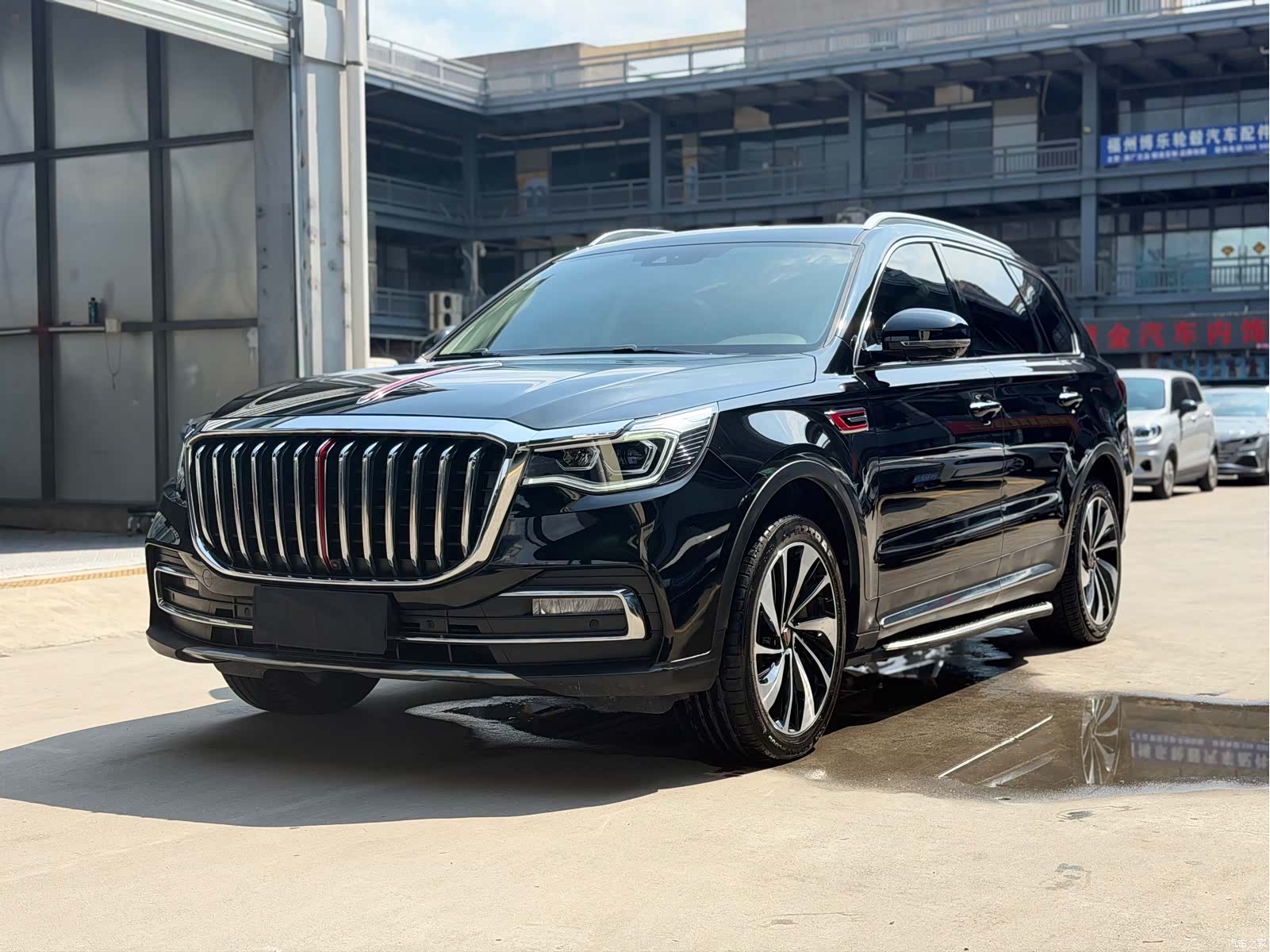Hongqi HS7, 2021 1